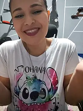 Snapshot of haffsa__ chatting on April 24, 2026, 1:40 am haffsa online show from April 24, 2026, 1:40 am