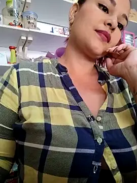 Snapshot of haffsa__ chatting on May 25, 2026, 12:48 pm haffsa online show from May 25, 2026, 12:48 pm