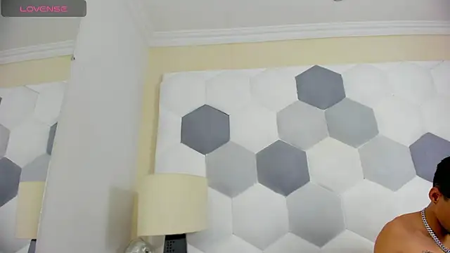 Davi Ponce online show from February 19, 2026, 3:58 am