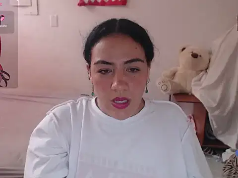 Snapshot of MaissaArabic chatting on March 2, 2026, 8:49 pm MaissaArabic online show from March 2, 2026, 8:49 pm