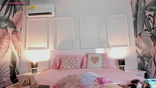 Snapshot of Hada_Magica chatting on February 19, 2026, 7:00 pm Hada Magica online show from February 19, 2026, 7:00 pm