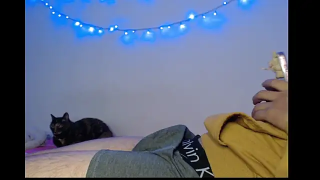 michell bunny1 online show from April 3, 2026, 3:13 am