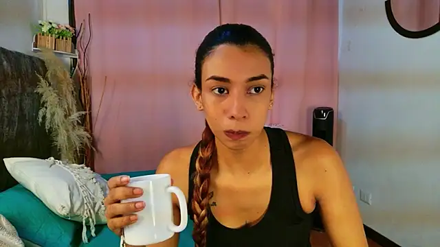 Snapshot of MelanyStone_ chatting on February 24, 2026, 2:07 pm MelanyStone online show from February 24, 2026, 2:07 pm