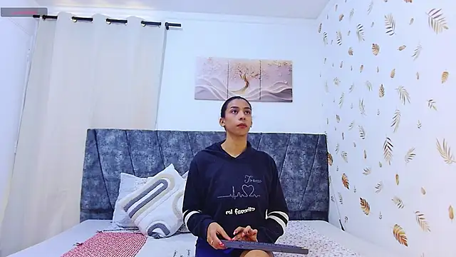 MelanyStone  online show from April 2, 2026, 3:08 pm