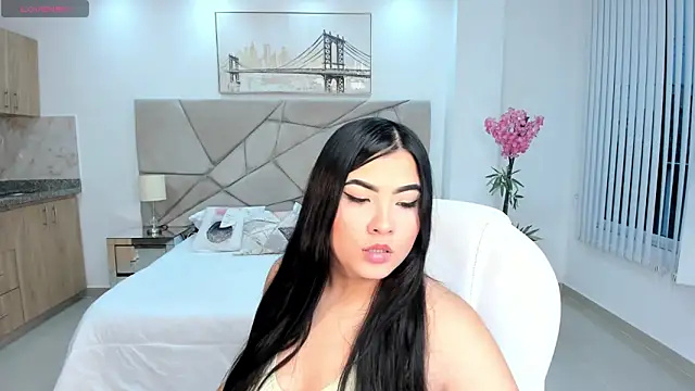 Snapshot of calyptra_lux chatting on February 26, 2026, 7:25 pm calyptra lux online show from February 26, 2026, 7:25 pm