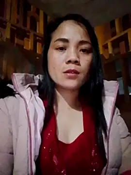 molly-xx online show from March 6, 2026, 11:05 am