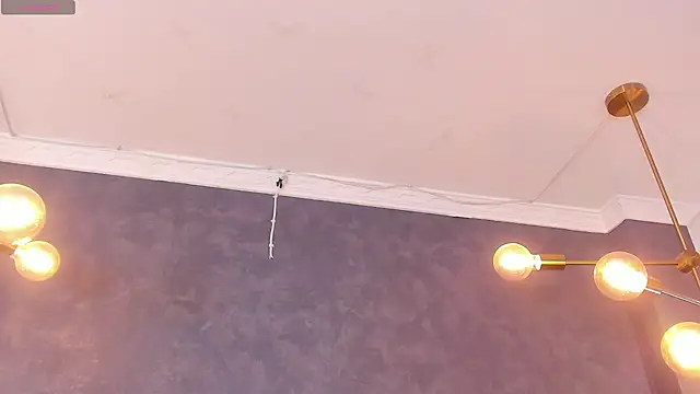 vaelina angels online show from April 18, 2026, 8:27 am