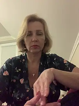 Snapshot of VeltaMur975 chatting on February 13, 2026, 7:58 pm VeltaMur975 online show from February 13, 2026, 7:58 pm