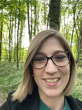 blondie-27 online show from April 27, 2026, 5:00 pm