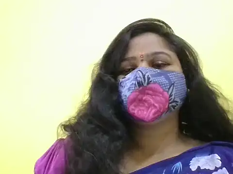 Snapshot of anu-reddyy chatting on March 4, 2026, 5:15 am anu-reddyy online show from March 4, 2026, 5:15 am