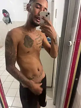 Snapshot of Gomes5433 chatting on March 17, 2026, 2:58 am Gomes5433 online show from March 17, 2026, 2:58 am