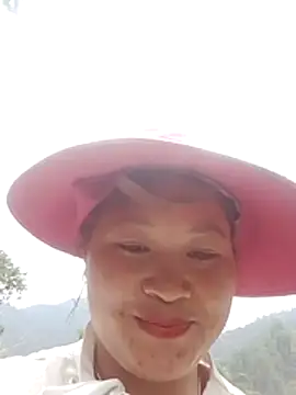Snapshot of bany-lee chatting on April 23, 2026, 4:08 am bany-lee online show from April 23, 2026, 4:08 am