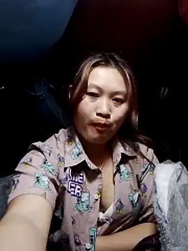 Snapshot of bany-lee chatting on February 25, 2026, 1:39 am bany-lee online show from February 25, 2026, 1:39 am