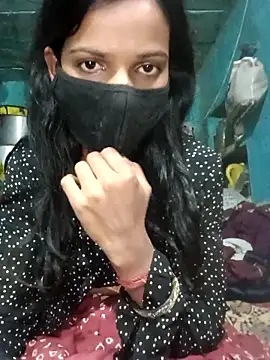 Desi Couple P online show from April 18, 2026, 9:22 am