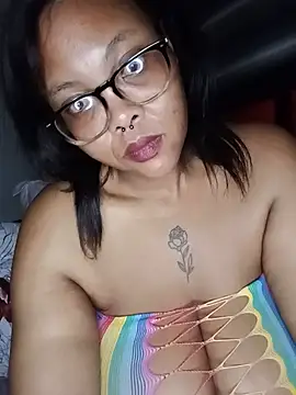 Snapshot of ShantelBootyBoobs chatting on July 1, 2026, 1:50 am ShantelBootyBoobs online show from July 1, 2026, 1:50 am
