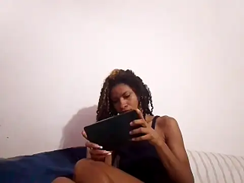 mailyn gold online show from April 7, 2026, 12:51 pm