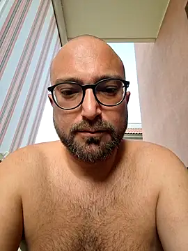 Snapshot of cetriolino chatting on July 18, 2026, 5:16 am cetriolino online show from July 18, 2026, 5:16 am