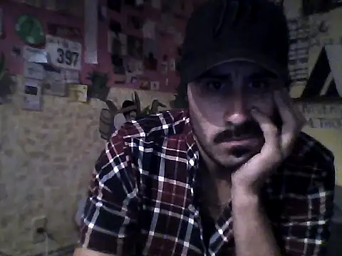 Snapshot of JesusRoble71035 chatting on March 13, 2026, 12:21 pm JesusRoble71035 online show from March 13, 2026, 12:21 pm