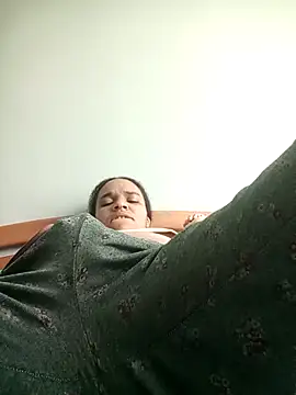 Snapshot of sexygirlatin chatting on February 24, 2026, 7:15 pm sexygirlatin online show from February 24, 2026, 7:15 pm