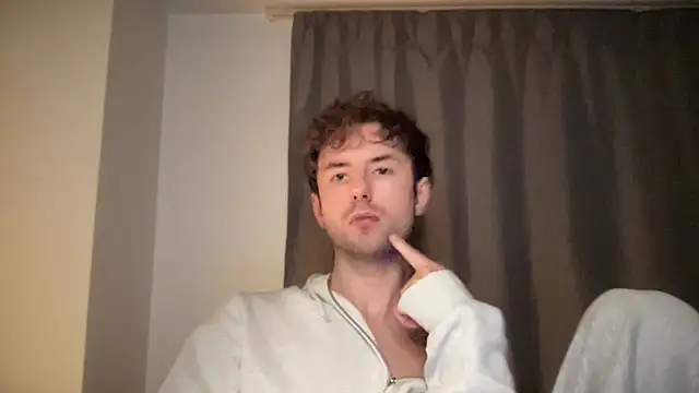 heyhoneyalex online show from February 17, 2026, 6:05 pm