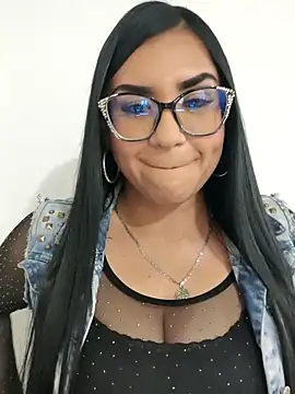 sensual muse online show from March 15, 2026, 6:31 am