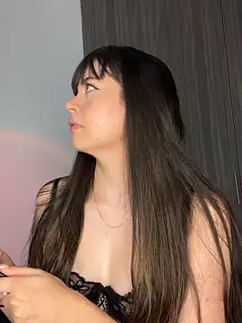 Snapshot of alyabelova chatting on February 25, 2026, 3:40 am alyabelova online show from February 25, 2026, 3:40 am