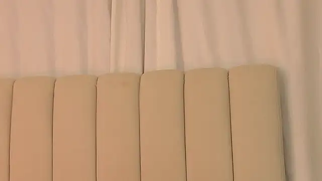 JulietRiverr online show from April 13, 2026, 5:11 am