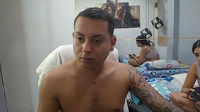 vanessa f online show from March 17, 2026, 7:17 pm