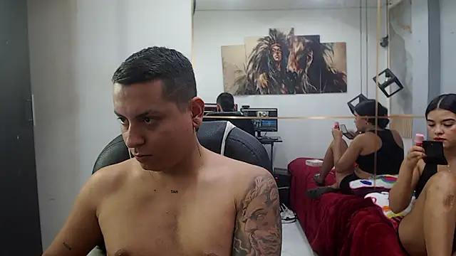 Snapshot of vanessa_f chatting on February 25, 2026, 7:25 pm vanessa f online show from February 25, 2026, 7:25 pm