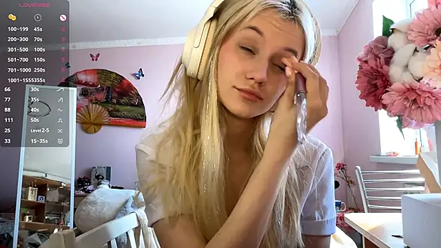 Snapshot of MelissaZaria chatting on May 5, 2026, 6:27 am MelissaZaria online show from May 5, 2026, 6:27 am