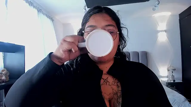 DarkReed online show from April 18, 2026, 8:42 pm