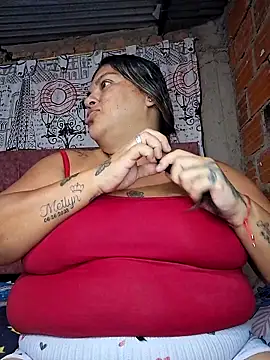 Juli Powl online show from March 20, 2026, 3:51 am