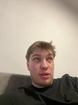 benab888 online show from April 2, 2026, 1:51 pm