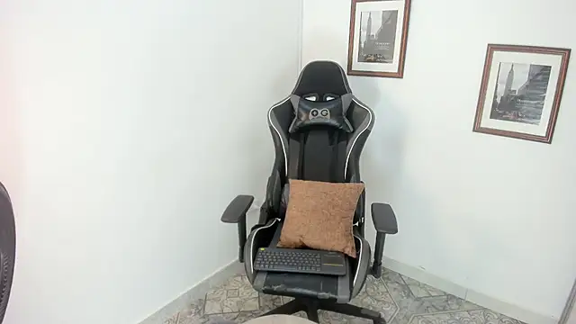 alexx cum18 online show from July 6, 2026, 3:03 pm