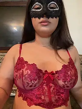 SweetAisha00 online show from April 28, 2026, 8:35 pm