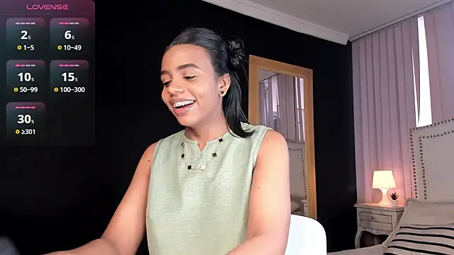 madii lenon online show from March 25, 2026, 7:57 pm