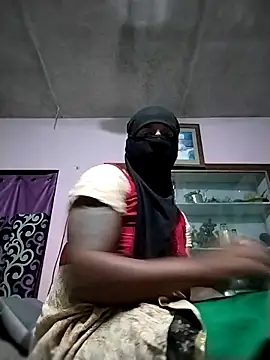 Ladycross online show from February 26, 2026, 5:35 pm