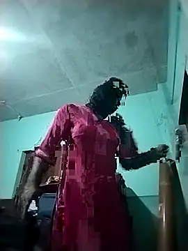 Ladycross online show from February 15, 2026, 6:18 pm