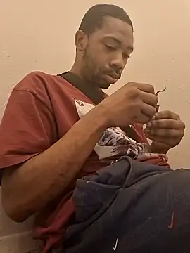 stressrliver88 online show from April 13, 2026, 1:20 am