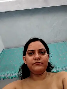 Snapshot of Anushka_Singh0 chatting on July 13, 2026, 12:48 pm Anushka Singh0 online show from July 13, 2026, 12:48 pm