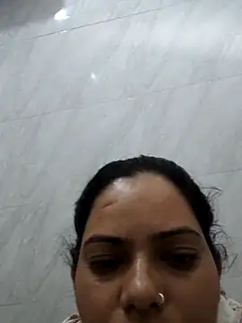 Snapshot of Anushka_Singh0 chatting on July 5, 2026, 12:59 am Anushka Singh0 online show from July 5, 2026, 12:59 am