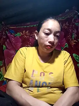 Susuu5790 online show from February 15, 2026, 7:51 am