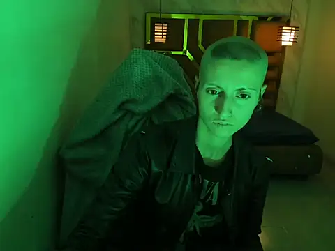 Fieramadame online show from March 28, 2026, 3:18 am