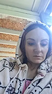 Snapshot of issyamazin chatting on May 3, 2026, 6:33 pm issyamazin online show from May 3, 2026, 6:33 pm