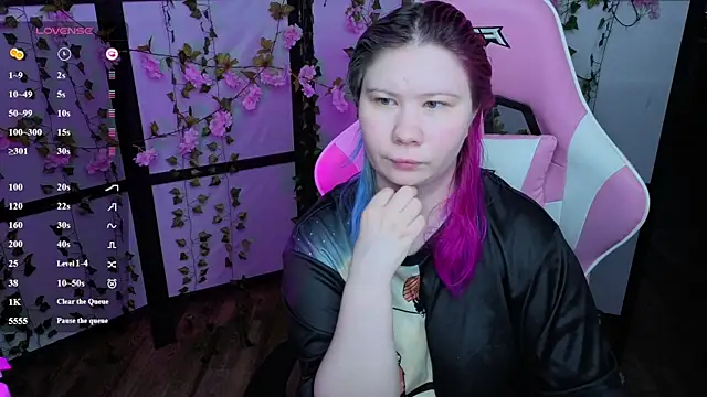kitsune little online show from June 16, 2026, 12:10 am