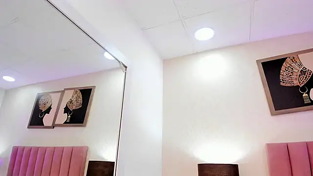 Snapshot of Rubi08_ chatting on May 1, 2026, 11:37 am Rubi08 online show from May 1, 2026, 11:37 am