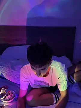 Snapshot of fabianmyst chatting on February 16, 2026, 5:55 pm fabianmyst online show from February 16, 2026, 5:55 pm