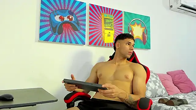 Snapshot of Thomas_walker14 chatting on March 1, 2026, 1:22 pm Thomas walker14 online show from March 1, 2026, 1:22 pm