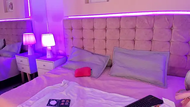 Snapshot of Megan_Morphy chatting on February 19, 2026, 1:30 pm Megan Morphy online show from February 19, 2026, 1:30 pm