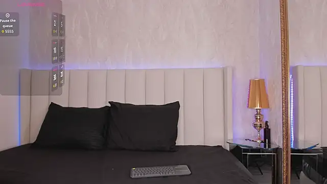 Snapshot of angelina_honey_ chatting on February 26, 2026, 3:50 am angelina honey online show from February 26, 2026, 3:50 am